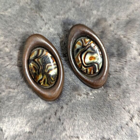 Vintage Treska Oblong Bronze/Grey Tone Metal and Faux Abalone Pierced Earrings - Picture 1 of 8